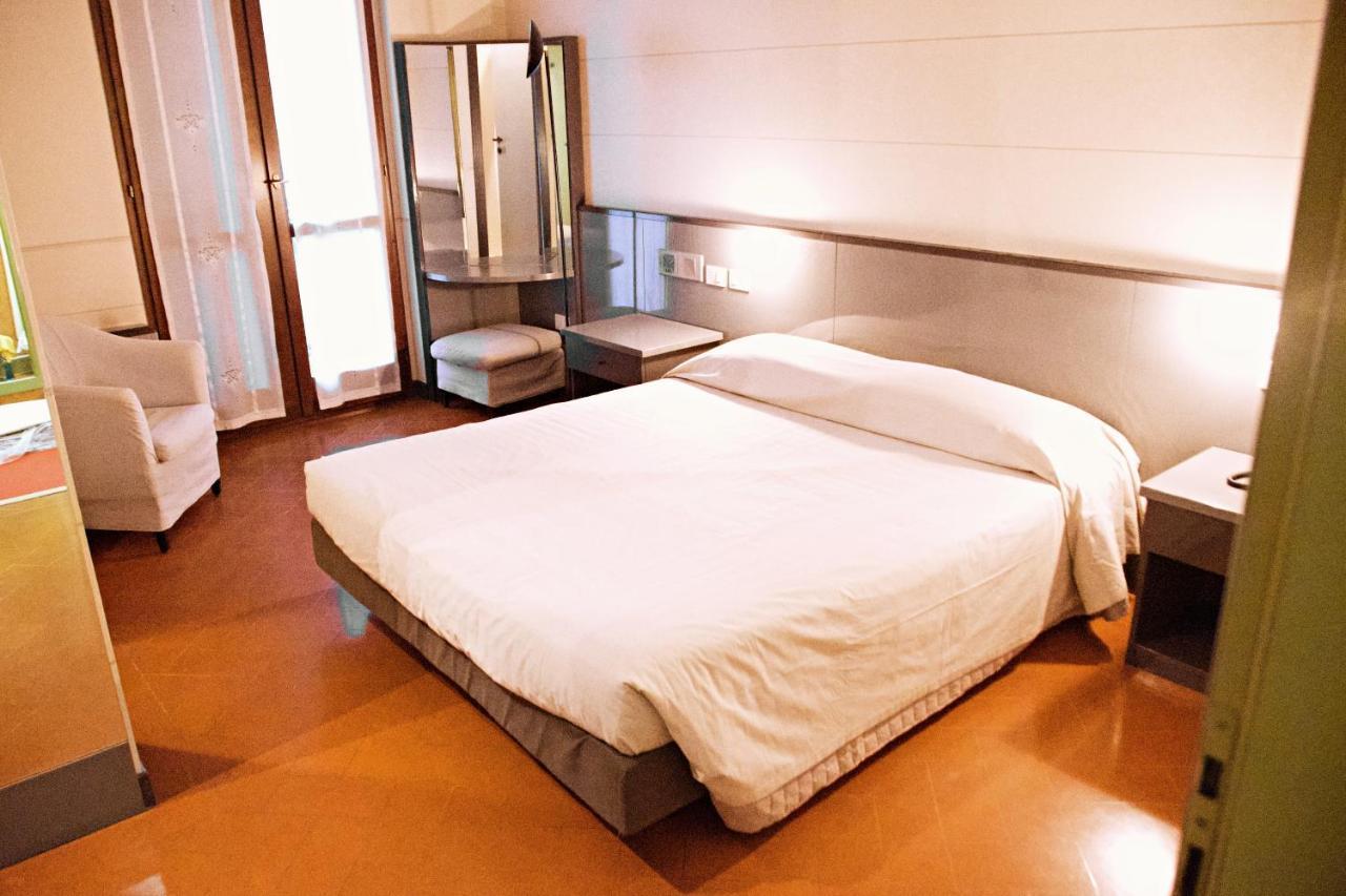 Hotel Franciacorta Paderno Franciacorta المظهر الخارجي الصورة