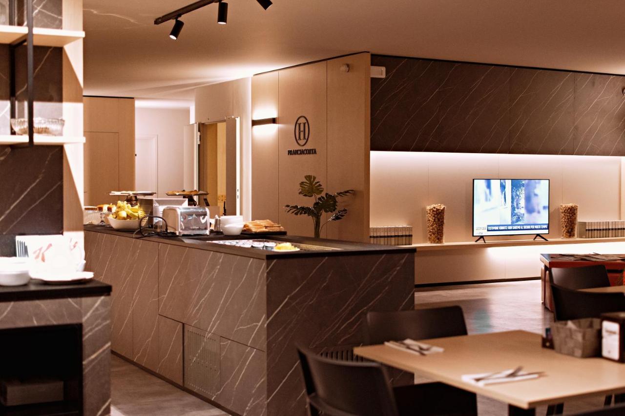Hotel Franciacorta Paderno Franciacorta المظهر الخارجي الصورة